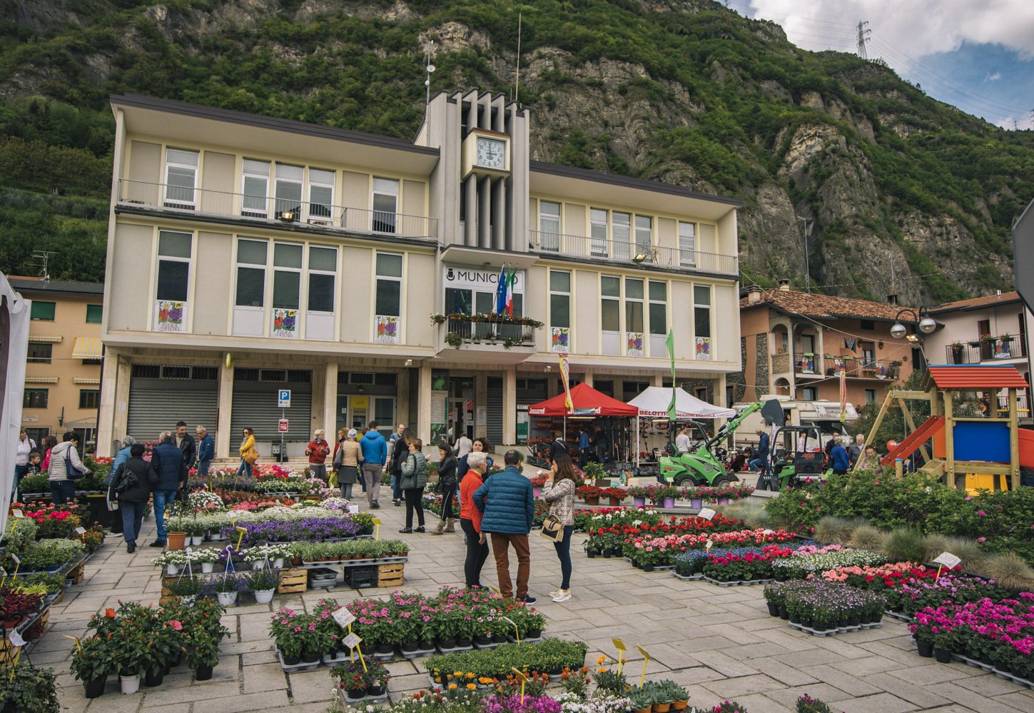 Fiera dei Fiori Piancogno Altopiano del Sole