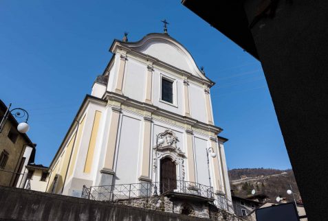 Esterno Chiesa Parrocchiale Sant'Andrea Malegno Altopiano del Sole
